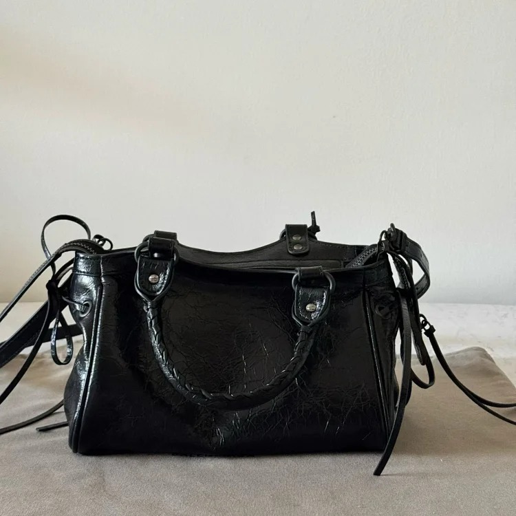 25 years of fashionable motorcycle design large-capacity one-shoulder cross-body handbag retro versatile women's bag small square bag