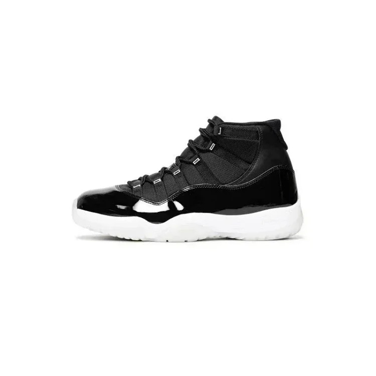 Fashionable Sneakers 12