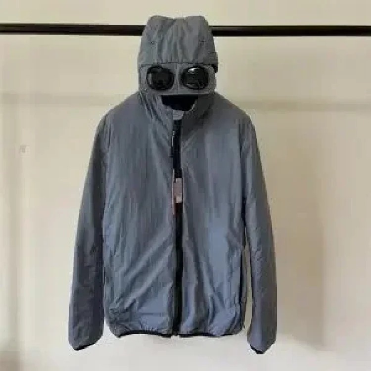 Classic comfortable warm jacket L-001