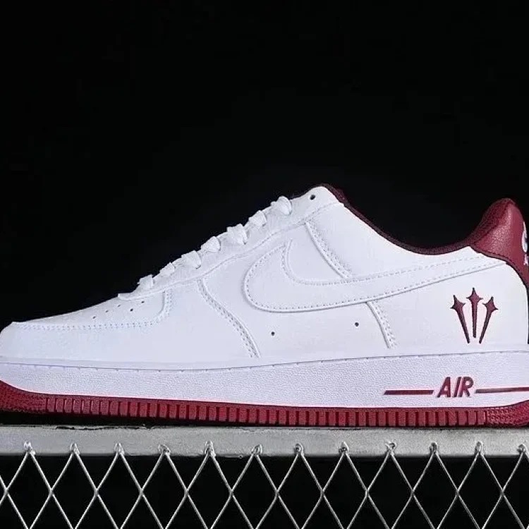 OG FORCE 1 07 LOW Sneakers
