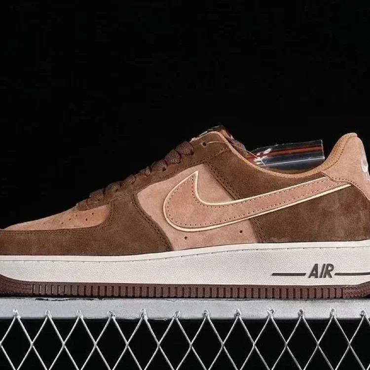 OG FORCE 1 07 LOW Sneakers