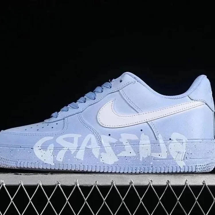 OG FORCE 1 07 LOW Sneakers