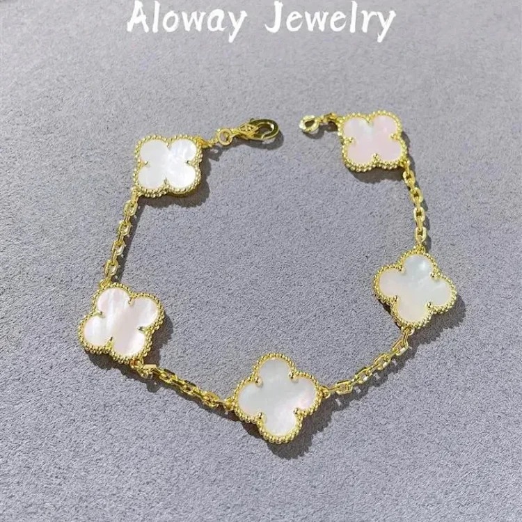 Van-Cleef-Arpels Bracelet image 3