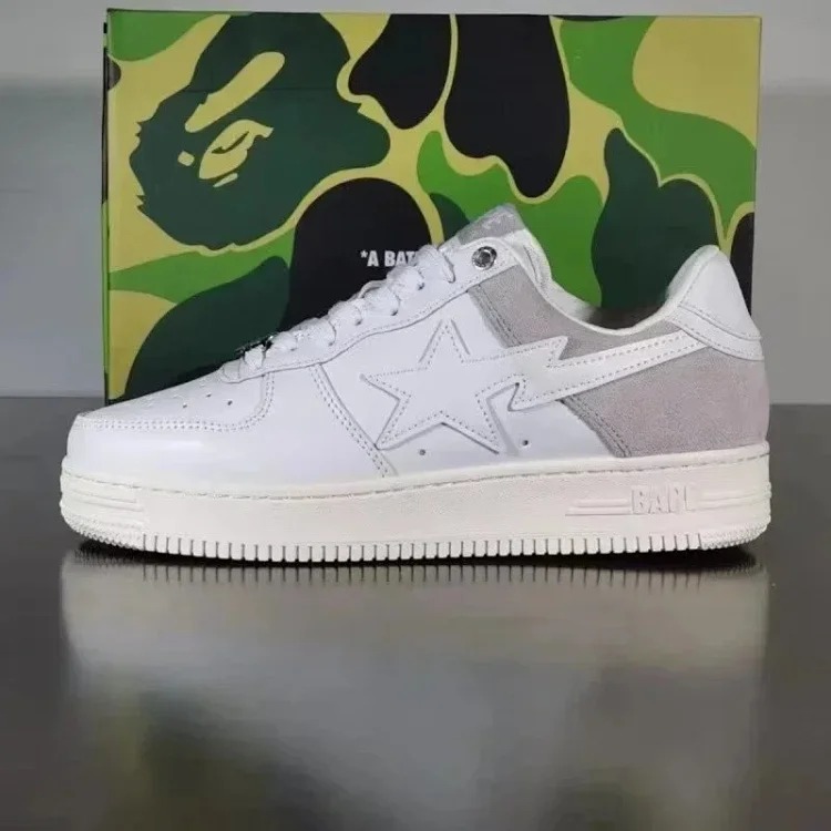 Fashionable Sneakers 07