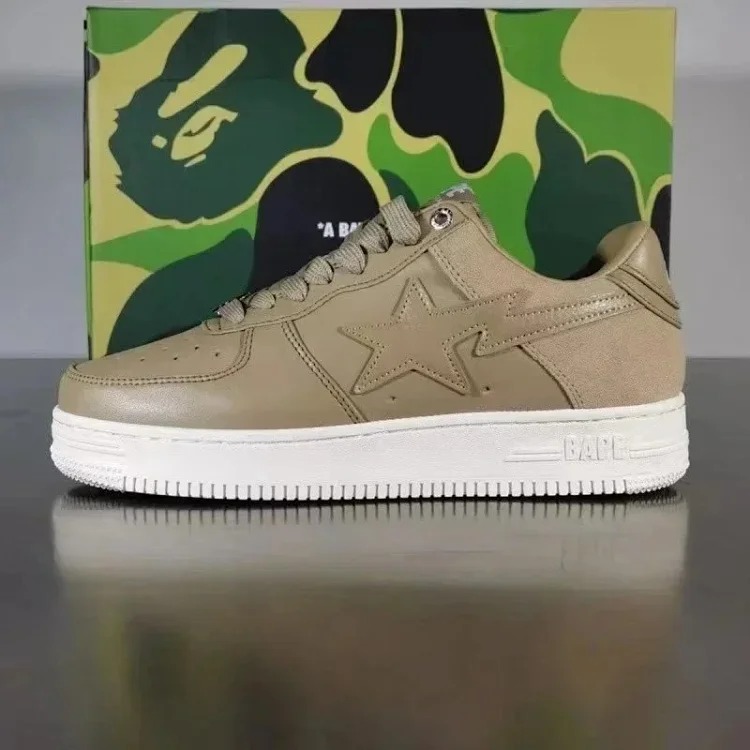 Fashionable Sneakers 07