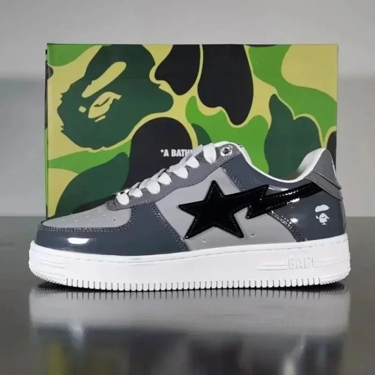 Fashionable Sneakers 07