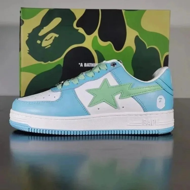 Fashionable Sneakers 07