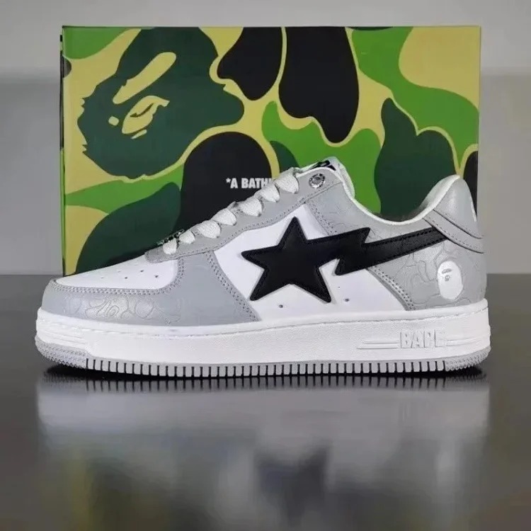 Fashionable Sneakers 07