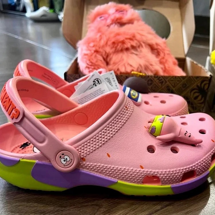 Men's and Women's Shoes Sandals Slippers Spring Bags Casual Flats (TOP) Sponge Bob Square Pants image 2