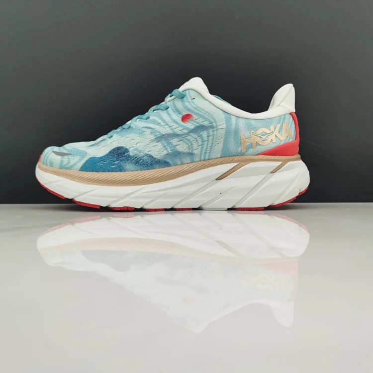 Hoka Hok Clifton 8