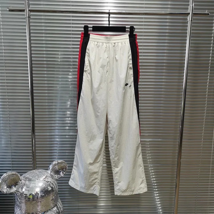 Contrast Color Stitching Hooded Jack image 3