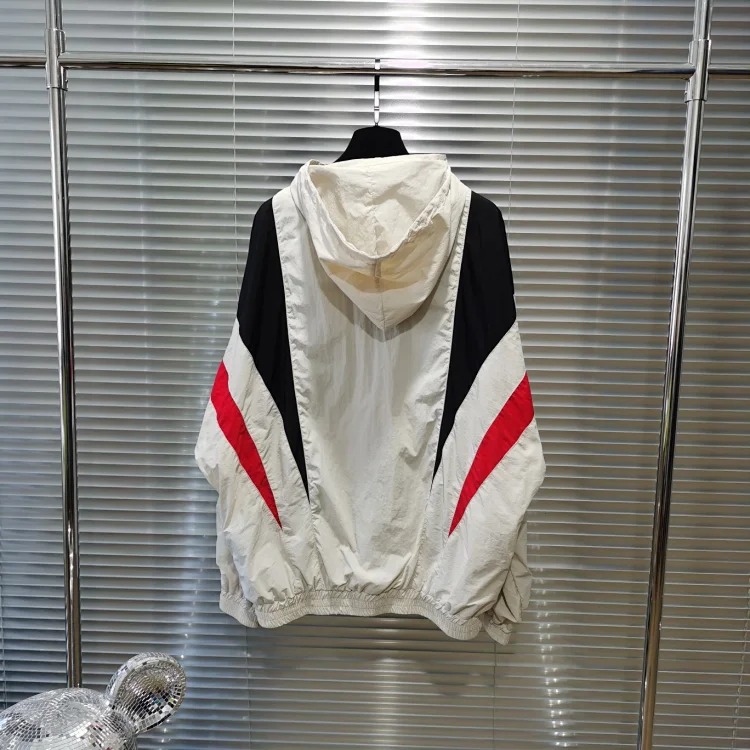 Contrast Color Stitching Hooded Jack image 6