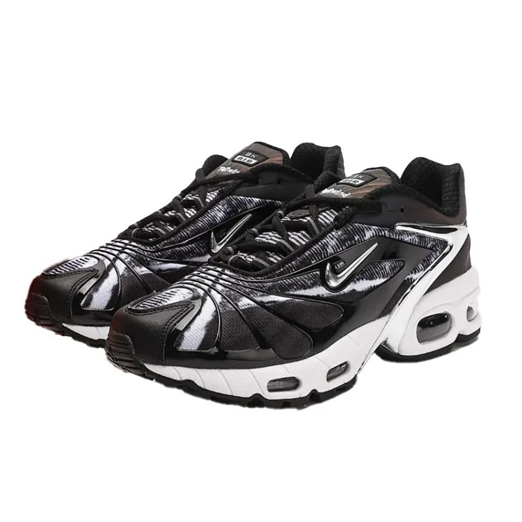 Nike Air max Tailwind Size
