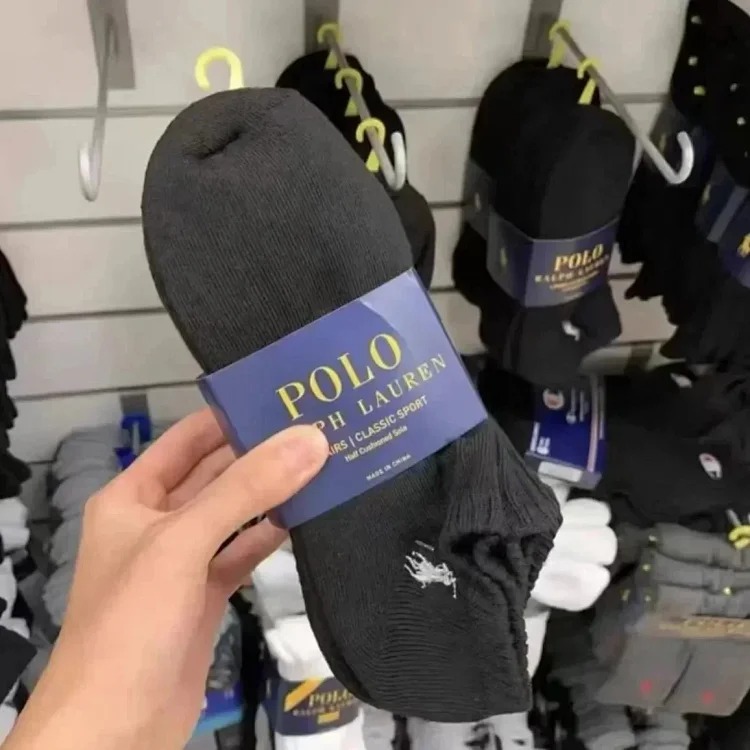 Casual and comfortable socks