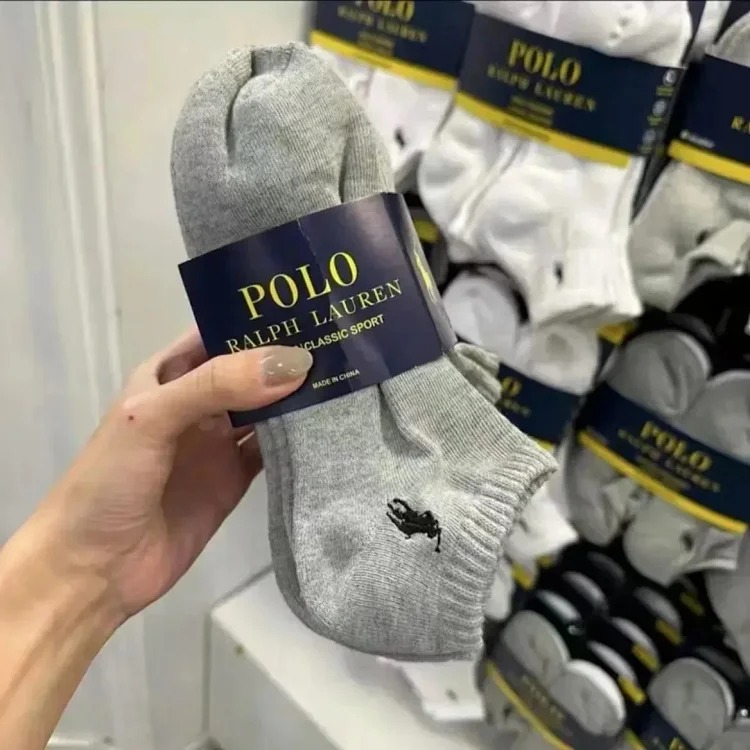 Casual and comfortable socks