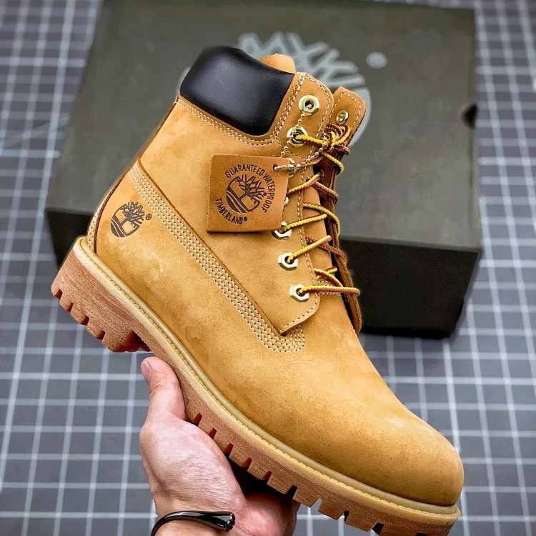 Collection of classic rhubarb boots, 1:1 version, complete package