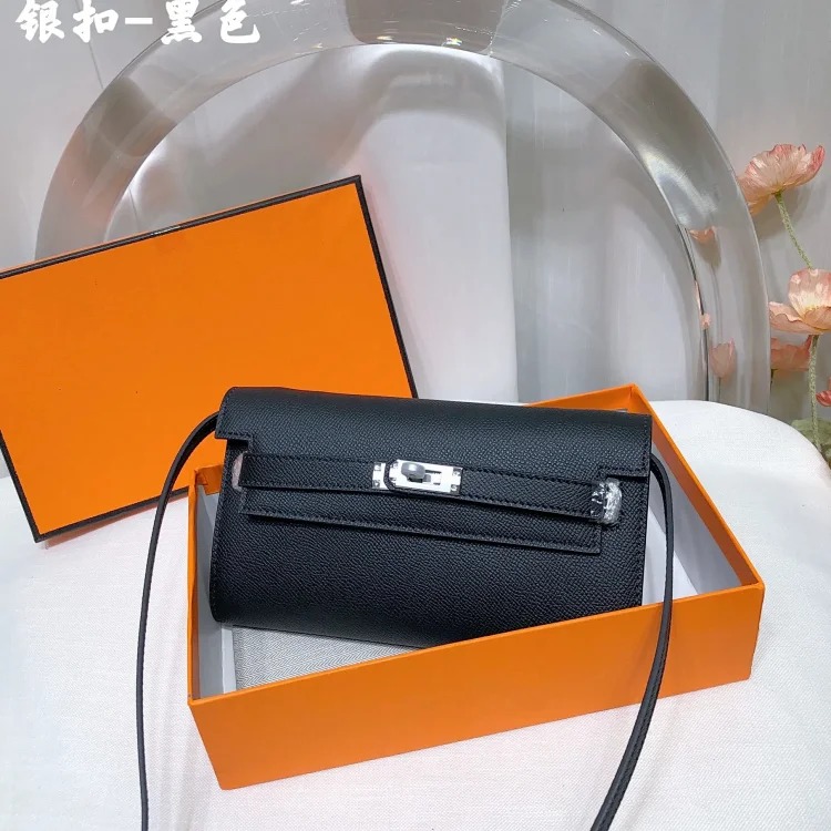 Yves Saint Laurent Saint Laurent crossbody bag image 5