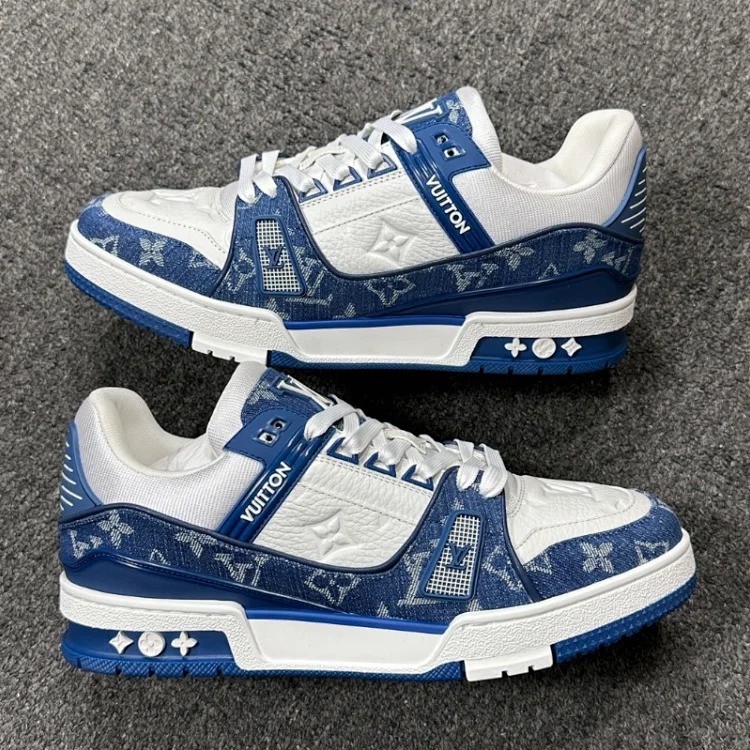 Trainer Collection 1:1 correct complete package