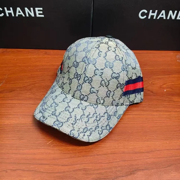 GUCI hat