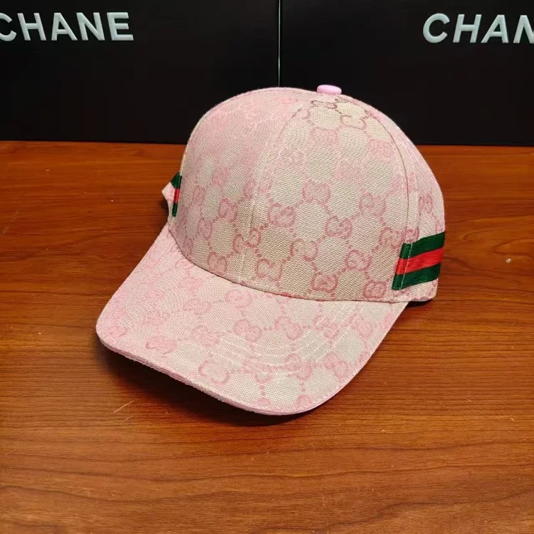 GUCI hat