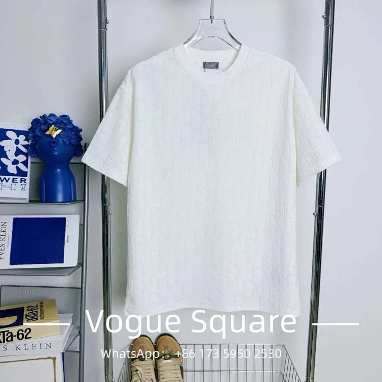 D t short sleeve shorts