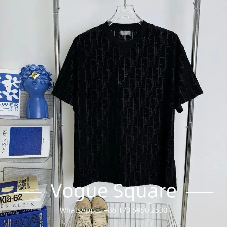 D t short sleeve shorts