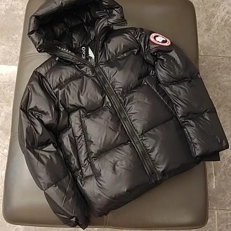 Can puff down jacket