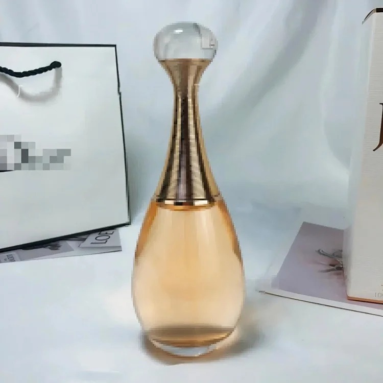 Tom Ford aroma fragrance spray image 5