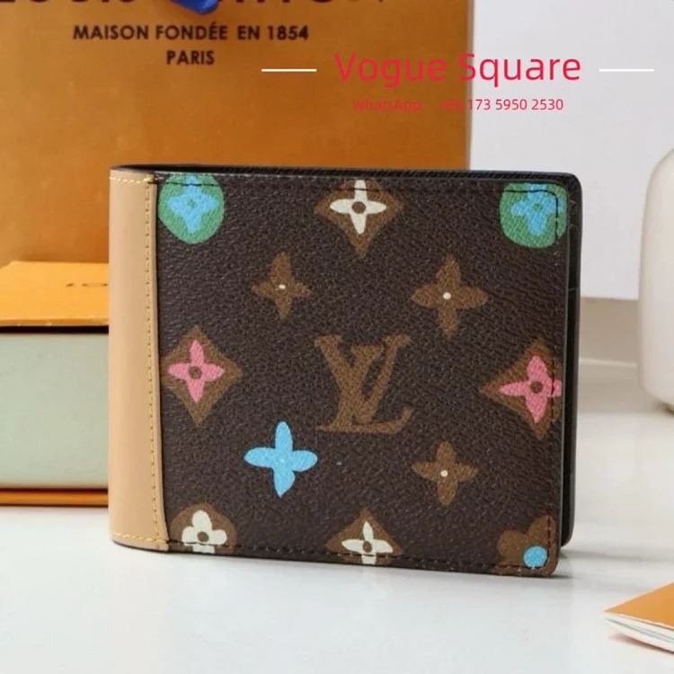 62545 wallet 10.5x10.5 image 5