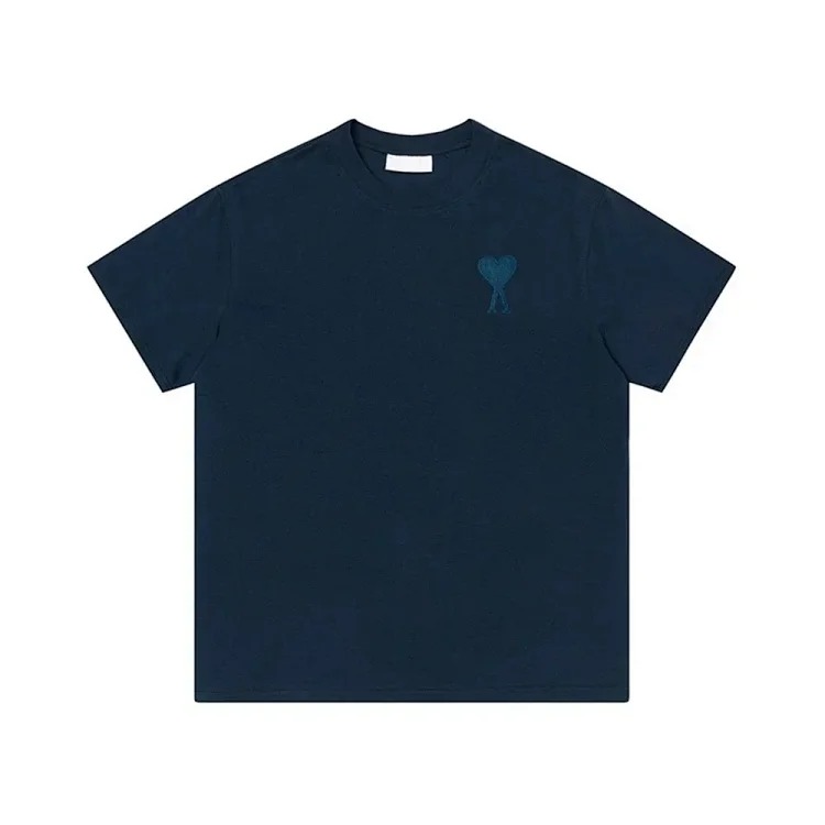 AMI Heart Embroidered T-shirt