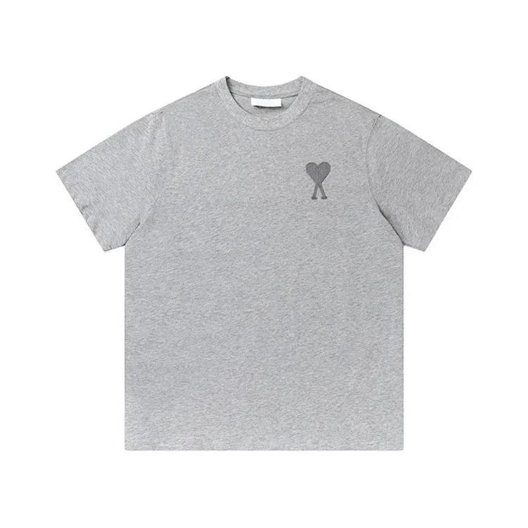 AMI Heart Embroidered T-shirt