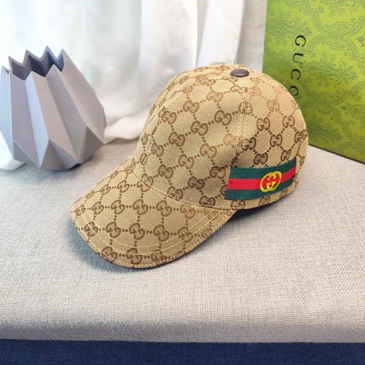Gu baseball cap with box
