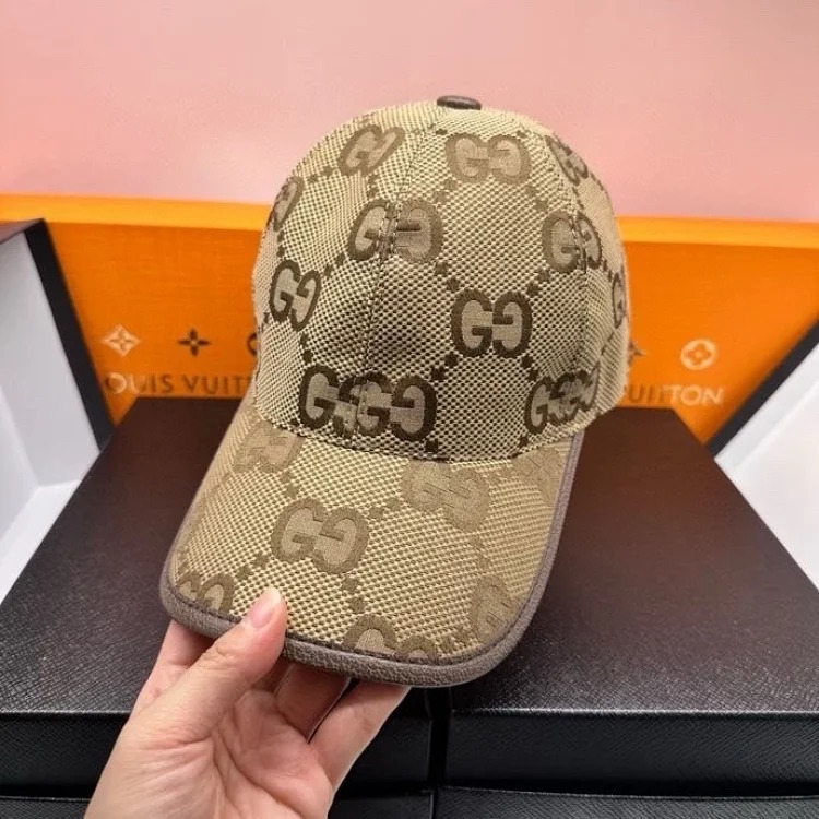 Gu baseball cap with box