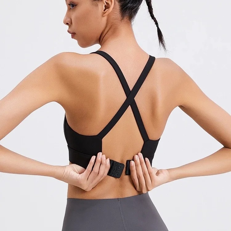 Alo yoga women's yoga fitness vest fixed cup European and American cross back shockproof bra buckle sports bra