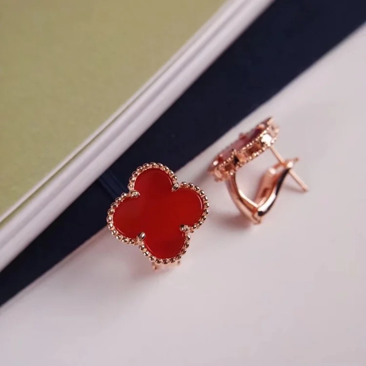 Va.c earrings