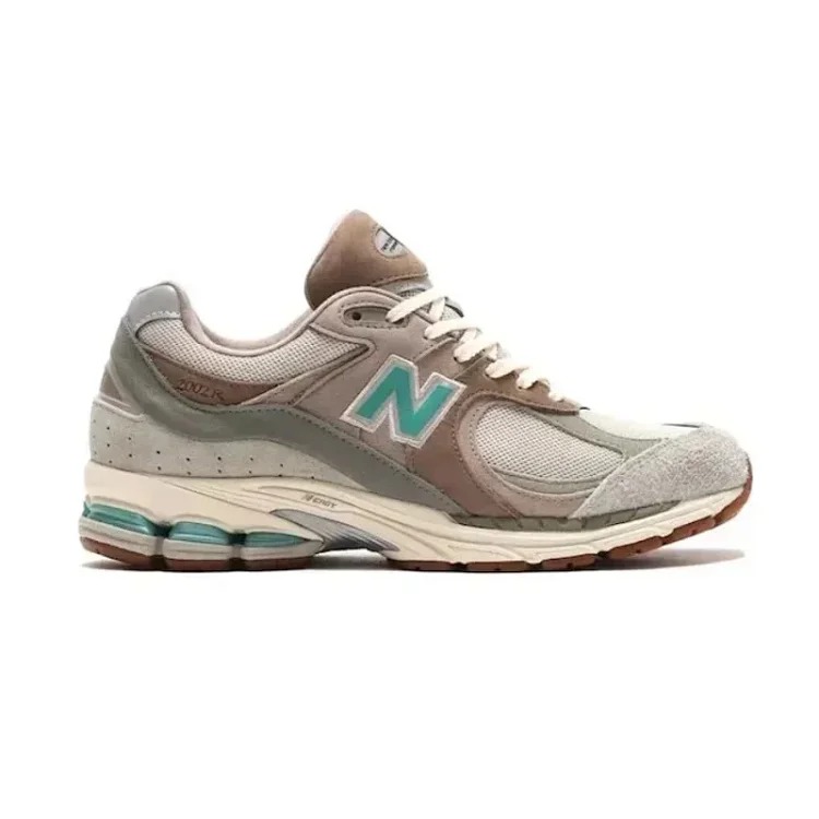 New Balance 2002R sneakers
