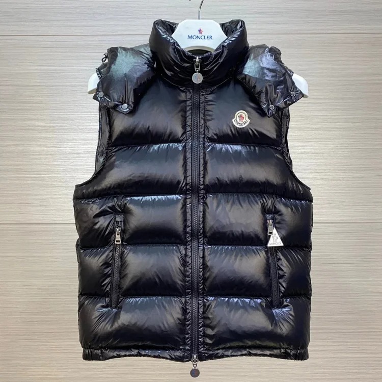 Moncle new down vest nfc