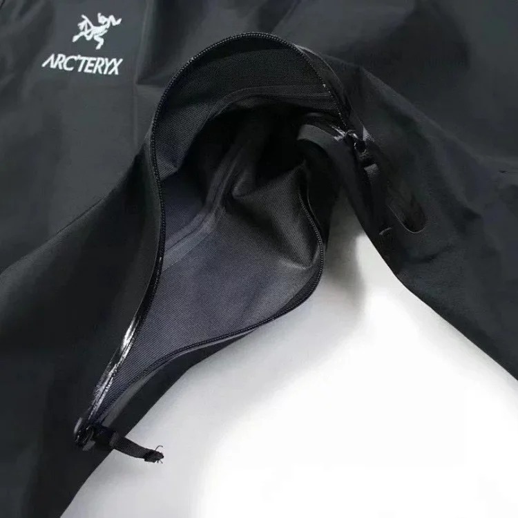 Hood clip ar
