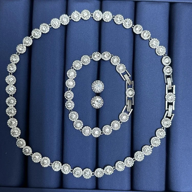 Top lead free 1:1 Swarovski Button Full Diamond Necklace Bracelet image 2