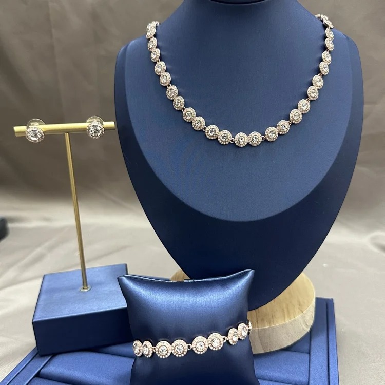 Top lead free 1:1 Swarovski Button Full Diamond Necklace Bracelet image 5