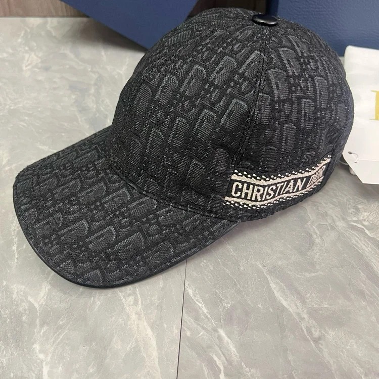 D baseball cap with box image 2