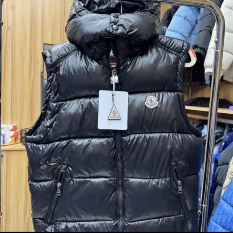 Classic versatile down jacket