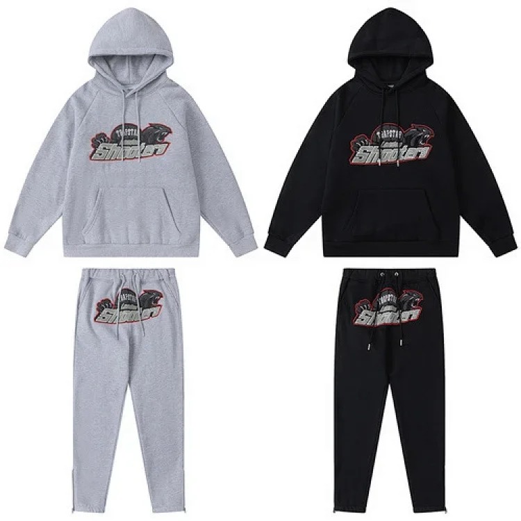 Trapstar red thread black tiger head towel embroidered velvet hooded sweatshirt with zippered trousers casual suit