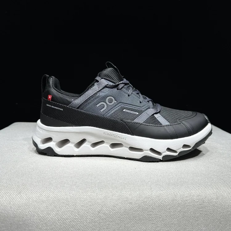 On Cloudhorizon 2 hiking shoes image 10