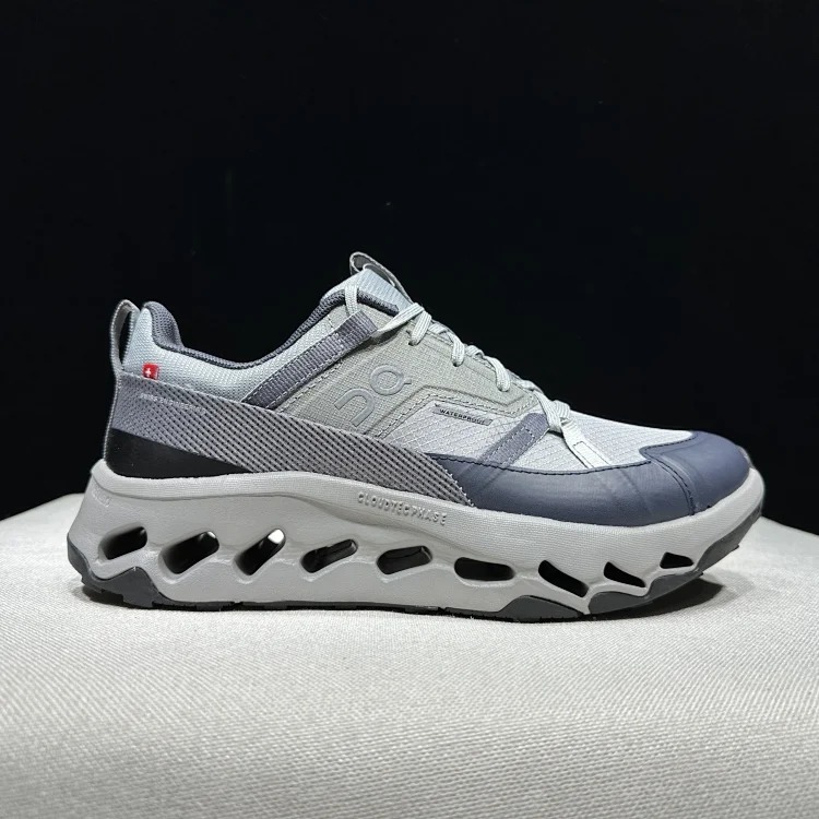 On Cloudhorizon 2 hiking shoes image 17
