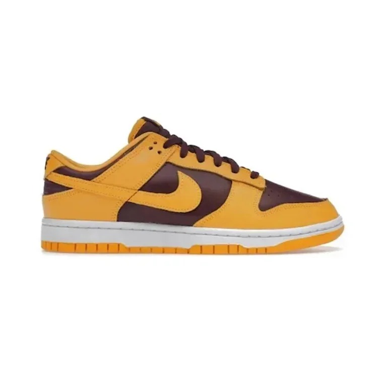 Nike Dunk Low image 21