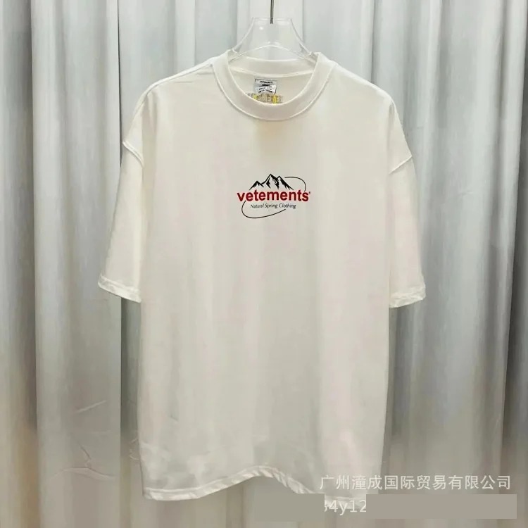 Wholesale collection VTM European and American trendy brand retro washed letter embroidery OS male and female couple loose short-sleeved T-shirt