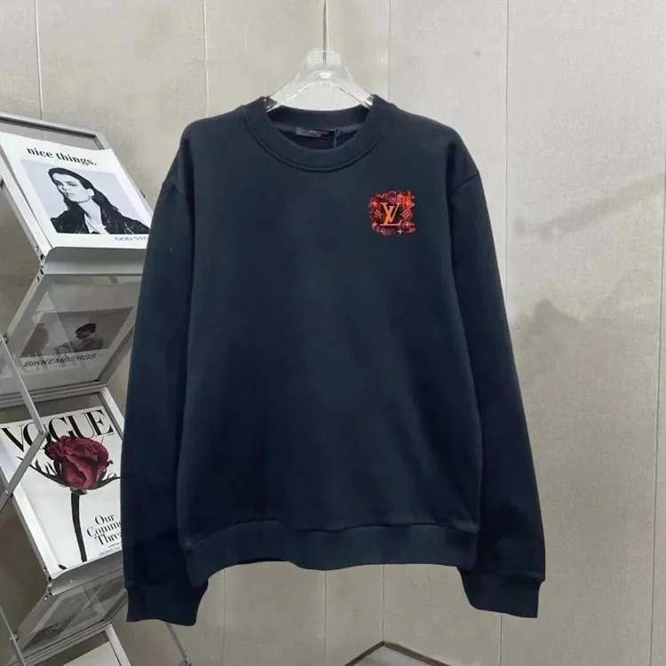 Comfortable and versatile sweatshirt