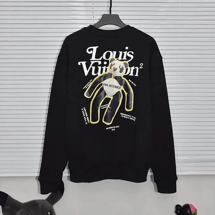 Comfortable and versatile sweatshirt