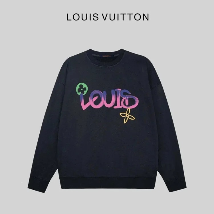 Comfortable and versatile sweatshirt